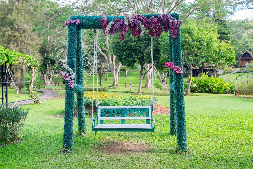 Huśtawka ogrodowa własnej roboty