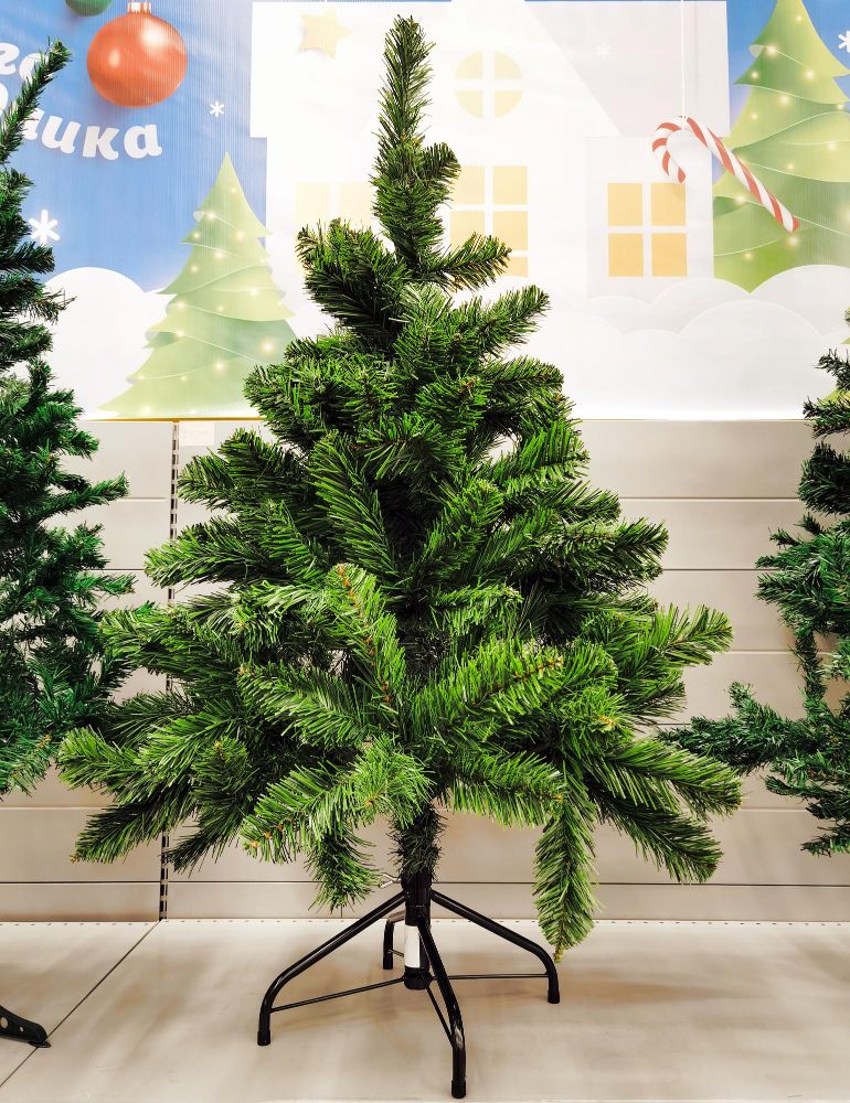 Mała sztuczna choinka