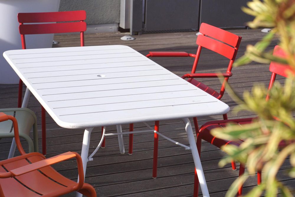 Stół ogrodowy plastikowy